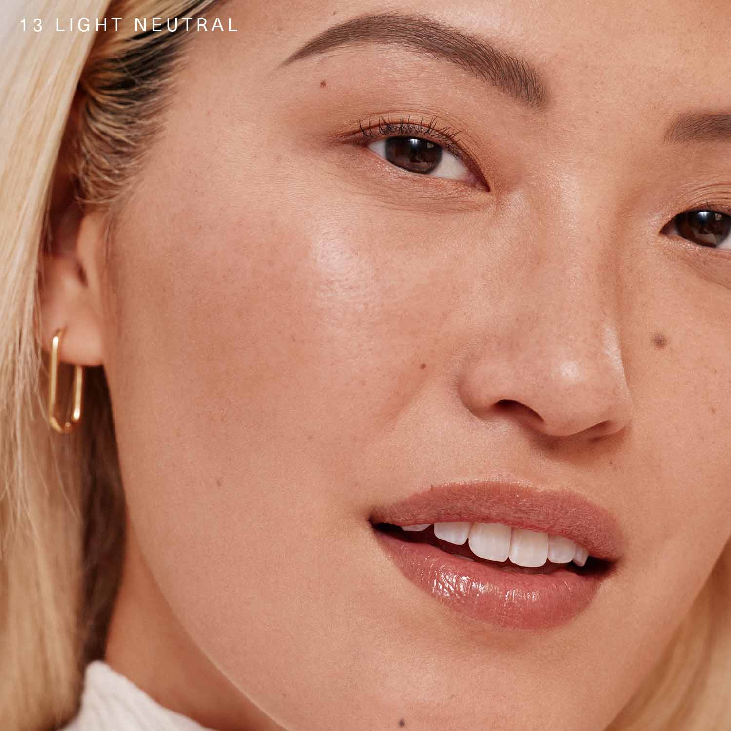 TRUE TO MYSELF NATURAL MATTE LONGWEAR FOUNDATION (BASE DE MAQUILLAJE)